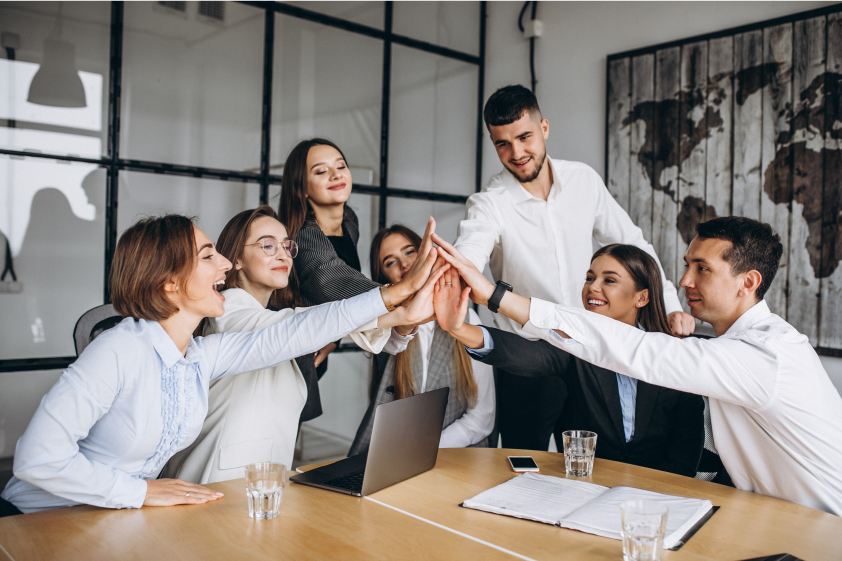 grupo personas trabajando 